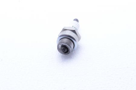 Свеча зажигания для бензопилы Vitals BKZ 5223n
