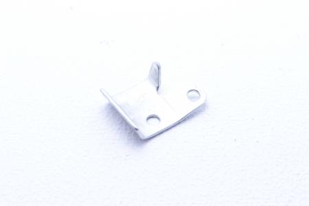 Крепление пружины (амортизатора) к ручке бензопилы Vitals BKZ 5223n