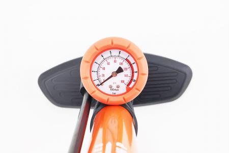 Насос підлоговий до велосипеда ZF-030, 160 psi/11 bar, Schrader/Presta — BEE