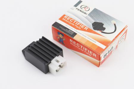 Реле-регулятор напруги до скутера 50-100 см 4T (квадратні контакти) FENGRI