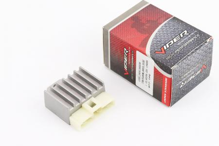 Реле-регулятор напруги 3-контактний до 2-тактного скутера Viper