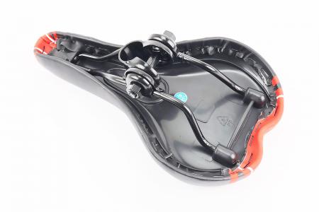 Сидіння до велосипеда MTB 260x150 мм, чорнo-червоне GW605B CROSSER