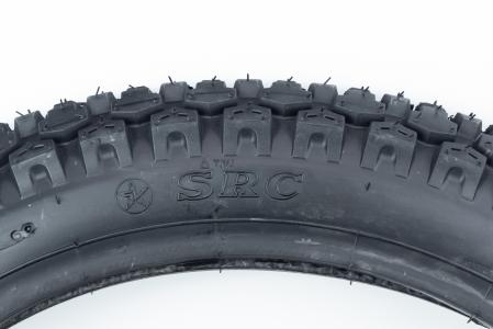 Шина мото 3,00-18 шипована SRC SV546