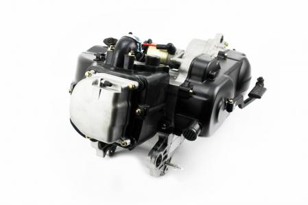 Скутерний двигун в зборі 4T 80cc (короткий варіатор, довгий вал, чорна кришка)