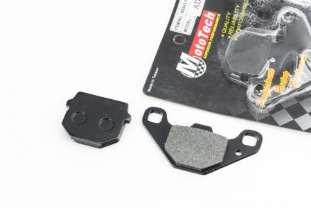 Тормозные колодки (дисковые) 80/KMX 125/KDX 125/KX 80/KXF 250; HYOSUNG SD50; DAELIM-ET 250; CECTEK-500 к-кт до скутера Suzuki AD50; KAWASAKI- AH
