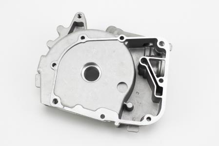 Кришка двигуна права 50 cc (під щуп) до скутера 50-100сс 4Т