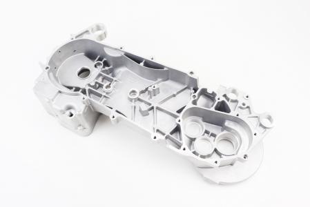 Картер лівий (довгий варіатор) до скутера 125-150сс 4Т