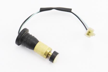 Датчик оливи в бачку Yamaha STELS 50 (короткий)