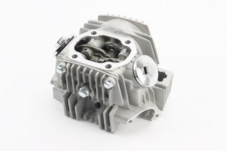 Головка циліндра+клапана+розподвал+кришки в зборі 110 cc (52,4 мм) до мопеда DELTA