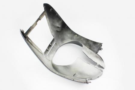 Пластик-передній основний (підклювник), чорний до скутера Honda LEAD AF-48