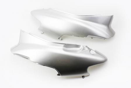 Пластик-верхній боковий лів+прав к-кт 2 шт, сірий до скутера Honda DIO AF-34/35