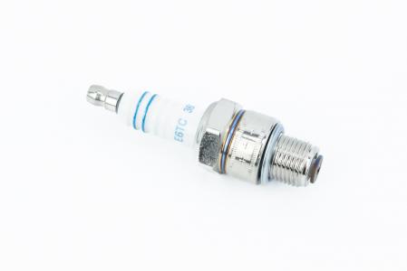 Свічка 2Т E6TC M14-L12,7 (форкамерна 360)