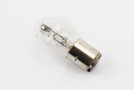 Лампа фари до мотоцикла B35 12V 25W/25W BA20D