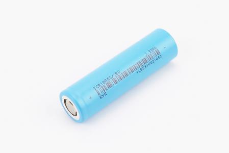 Акумулятор 3,6V 2500mAh 18650 3C Li-ion (D18*L65 мм), EVE 26V
