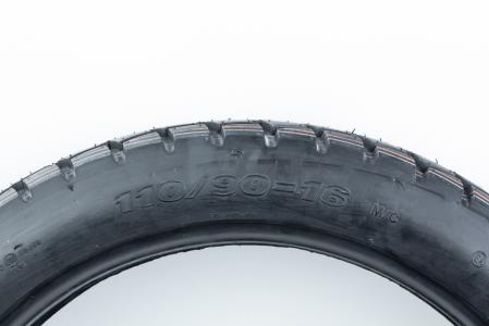 Шина 110/90-16 безкамерна, шипована до велосипеда STREET ENDURO SB-117