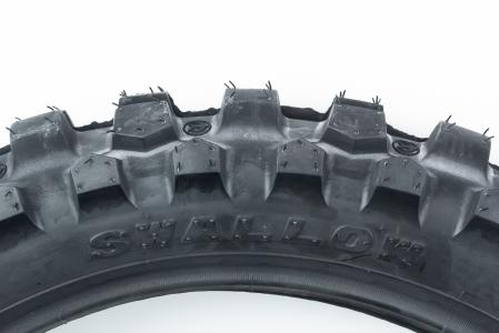 Шина 3,50-18 шипована X-CROSS SB-111