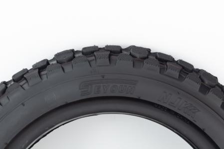 Шина 3,00-10 безкамерна, шипована до велосипеда SY-S034
