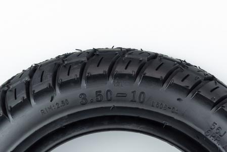 Шина 3,50-10 безкамерна, шипована до велосипеда L-608