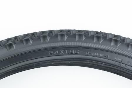 Шина 24"x1,95 шипована С1040N до велосипеда