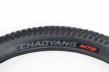 Шина 24"x1,95 (47-507) шипована до велосипеда VICTORY H-5129