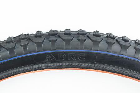 Шина 24"x1,95 (50-507) шипована до велосипеда D216