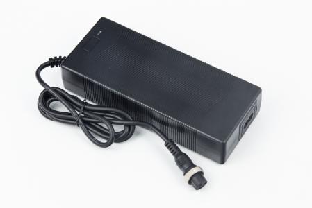 Зарядний пристрій 67.2V-1.75A (штекер GX16 3-pin), XVE126-6720175 (електросамокат) до мотоцикла