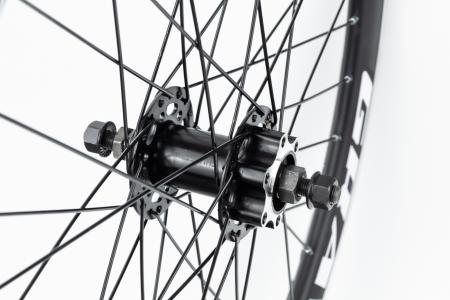 Колесо 24" переднє Disk-brake, обід "крапля" алюмінієвий, втулка 14Gх36H, кріпл. гайка, "GRAVITY" до велосипеда