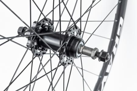 Колесо 29" заднє Disk-brake, обод "крапля" алюмінієвий, втулка 14Gx36H, під вільнобіг, кріпл. гайка, чорне "GRAVITY" до велосипеда