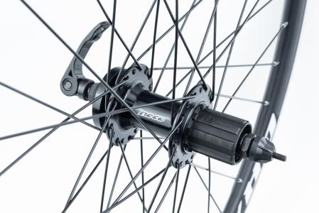 Колесо 26" заднє Disk-brake, обод "крапля" і втулка Neco (MS37R) 14Gx36H алюмінієві, під касету 8-9зв, кріпл. ексцентрик, "GRAVITY" до велосипеда