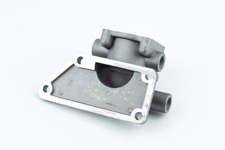 Корпус термостата (L375-06204) для мінітрактора KM385BT