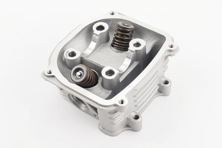 Головка циліндра в зборі для скутера 150cc (клапани, постіль, розподільний вал із зачепом) TEMO