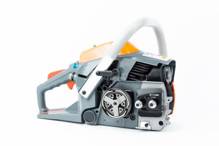 Бензопила TRESZER TRS3 39 cc (1,8кВт. шина 14", ланцюг 3/8" LP-1,3-52зуб. квад. зуб) з підкачкою, плавний пуск для бензопили