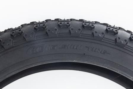 Шина 14"x2,125 (57-254) шипована до велосипеда C714