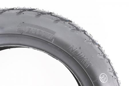 Шина до скутера 3,00-10 безкамерна дорожня SY-S031 NJK
