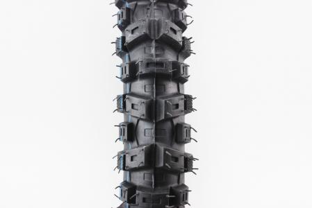Шина 2,75-17 шипована CROSS MC-061