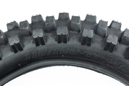 Шина 110/100-17 шипована CROSS SV-0805