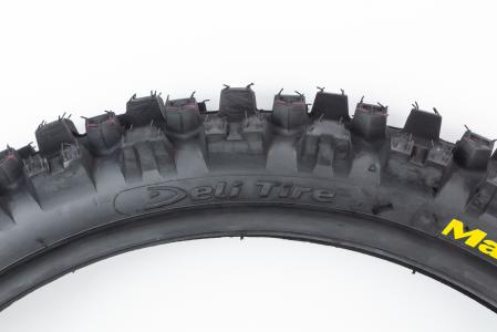 Шина 90/90-21 шипована CROSS SB-139